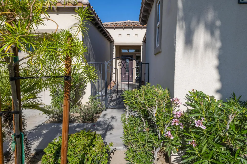 61125 Living Stone Drive La Quinta, CA 92253