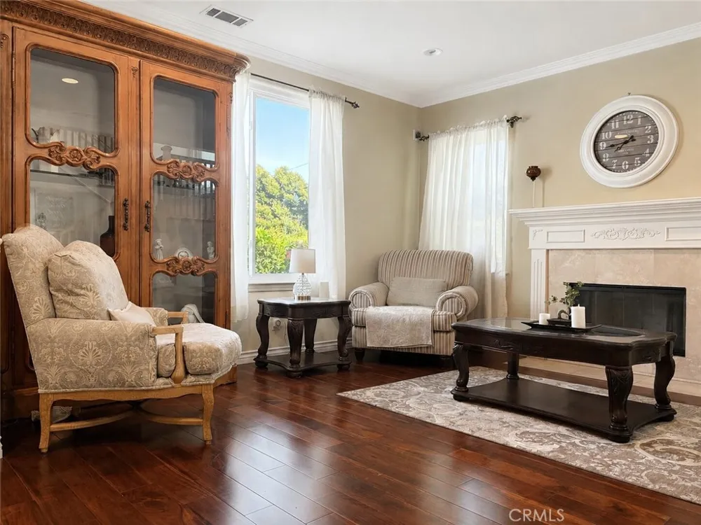 7027 Muscatel San Gabriel, CA 91775