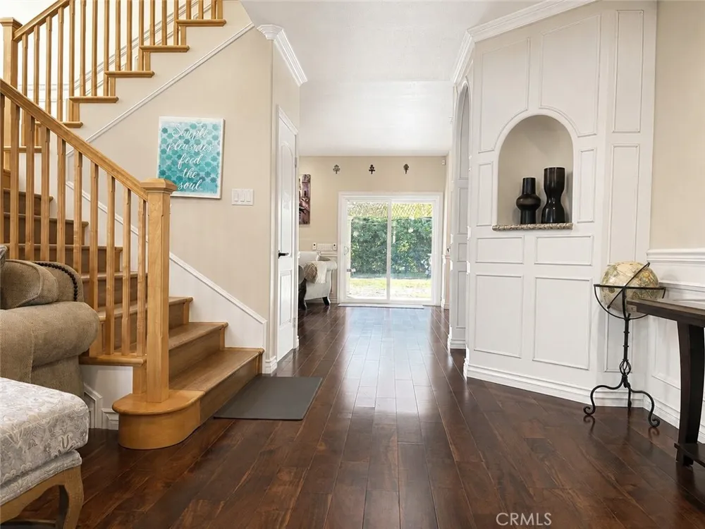 7027 Muscatel San Gabriel, CA 91775