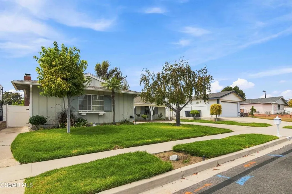 2253 Grafton Street Simi Valley, CA 93063