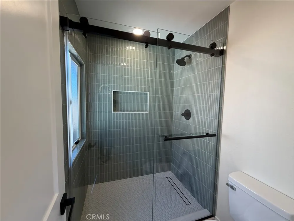 18 Clover Hill Lane #115 Laguna Hills, CA 92653