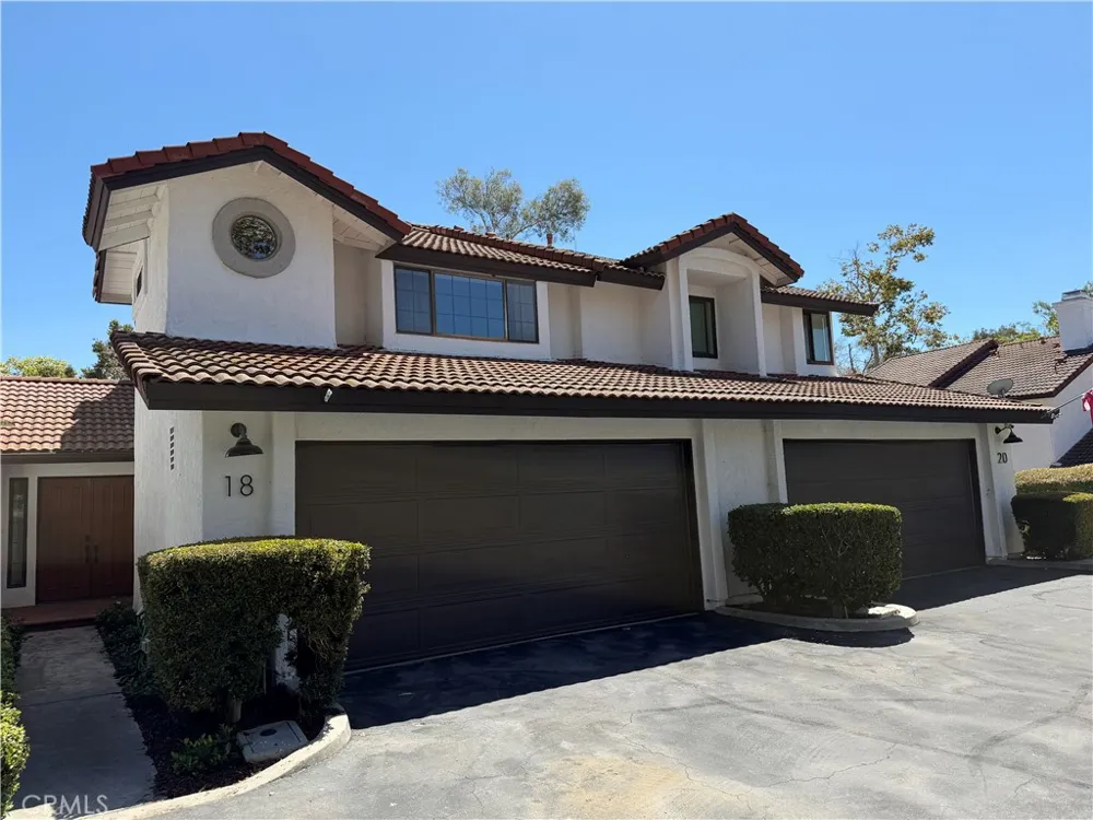 18 Clover Hill Lane #115 Laguna Hills, CA 92653