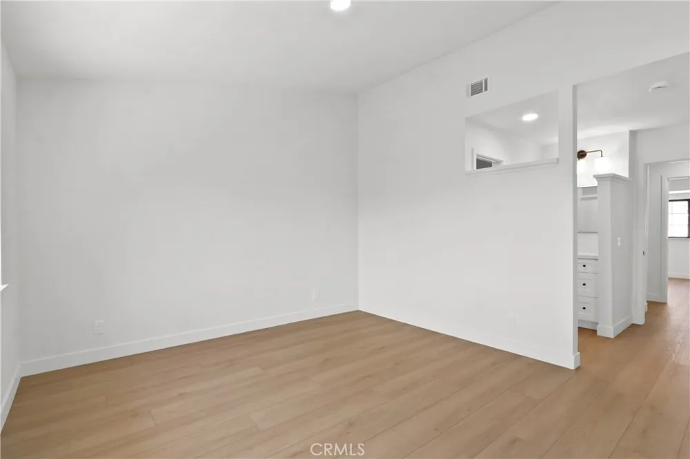 18 Clover Hill Lane #115 Laguna Hills, CA 92653