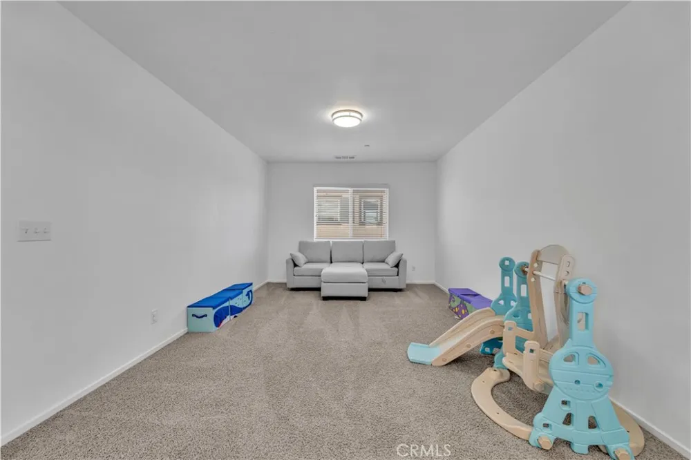 38218 Chapelle Street Palmdale, CA 93552