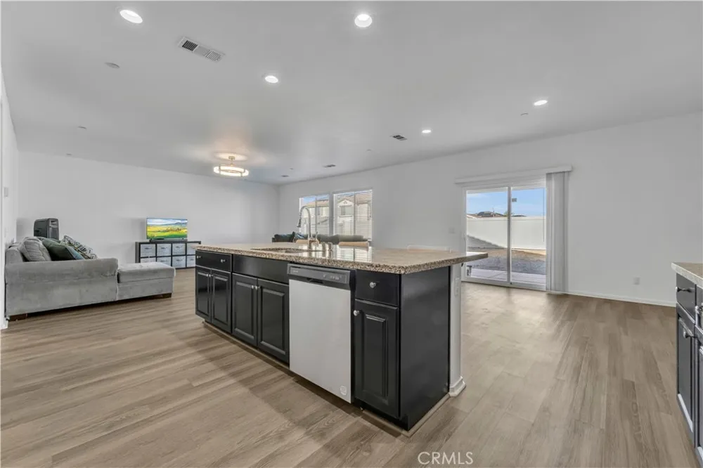 38218 Chapelle Street Palmdale, CA 93552
