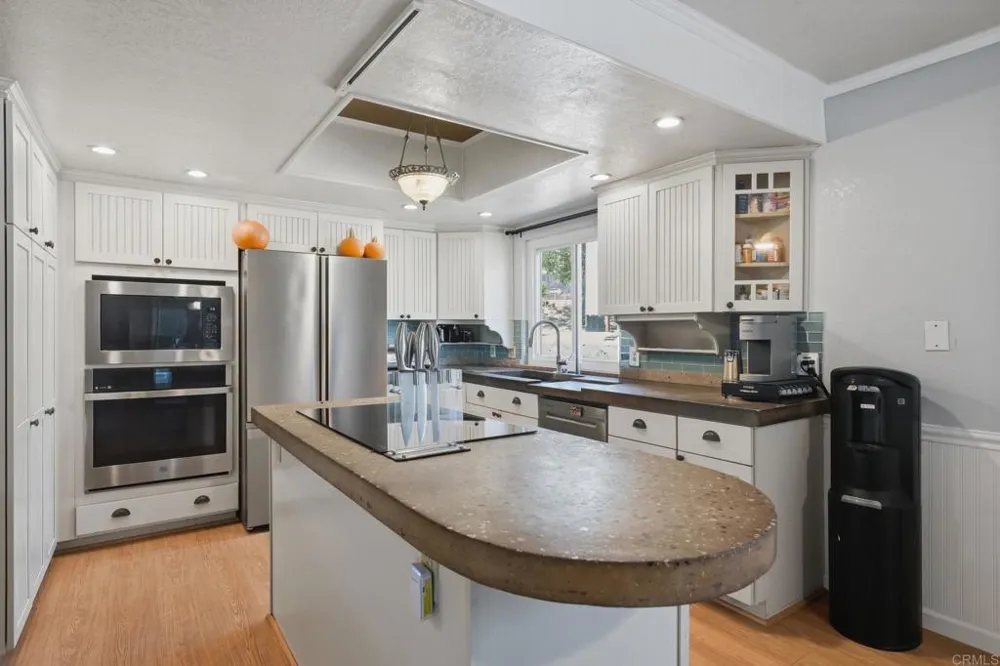 2351 Stewart Place Escondido, CA 92027