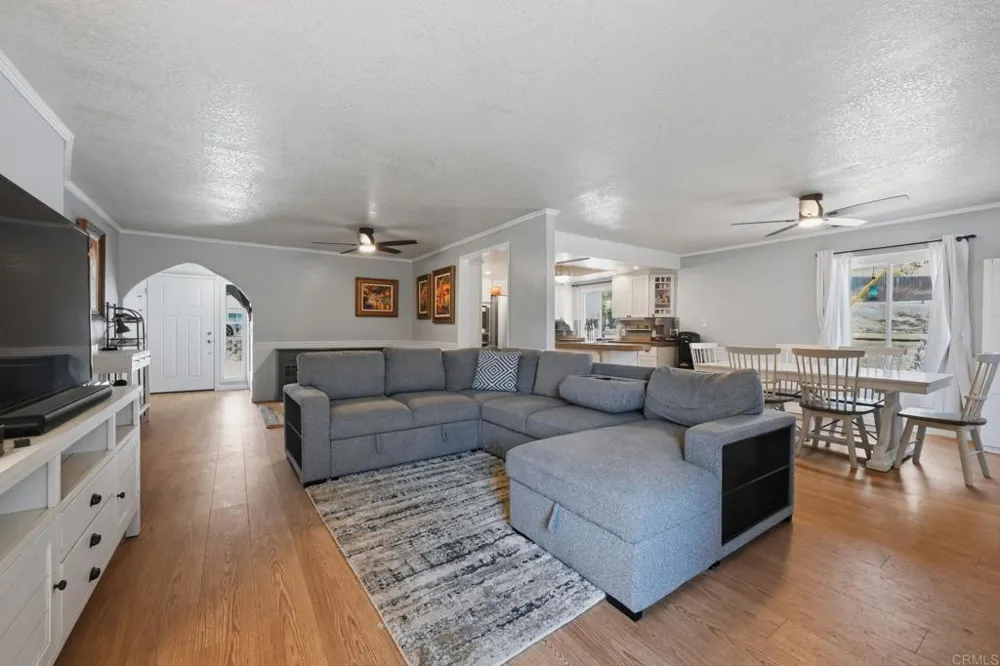2351 Stewart Place Escondido, CA 92027