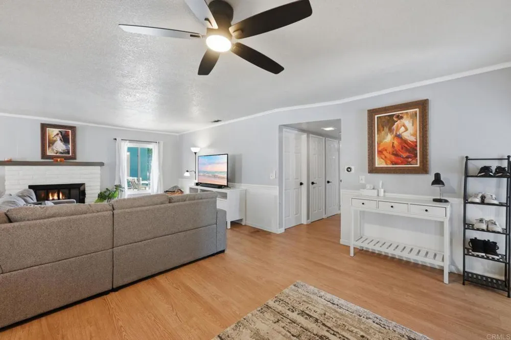 2351 Stewart Place Escondido, CA 92027