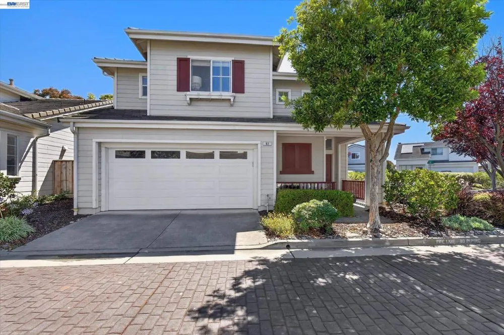 92 Rockport Ct Richmond, CA 94804