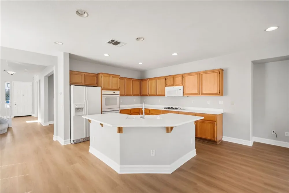 27145 Cherry Grove Court Temecula, CA 92591
