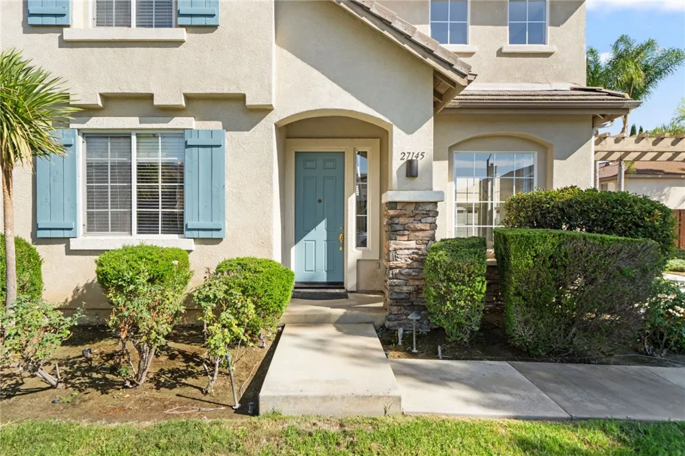 27145 Cherry Grove Court Temecula, CA 92591