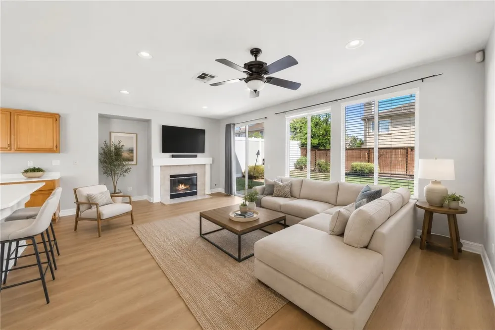 27145 Cherry Grove Court Temecula, CA 92591