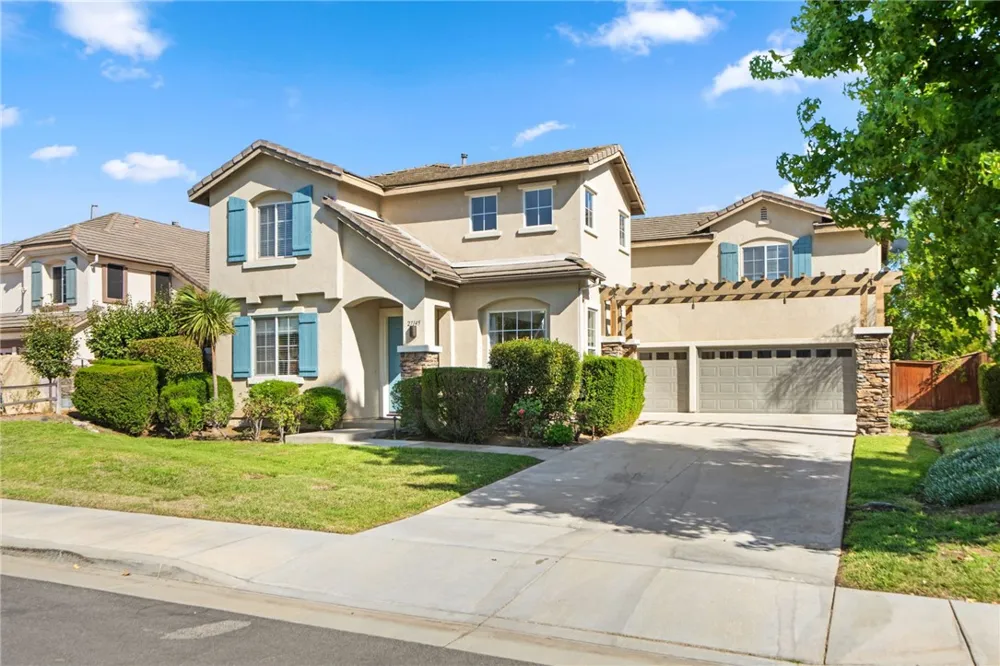 27145 Cherry Grove Court Temecula, CA 92591
