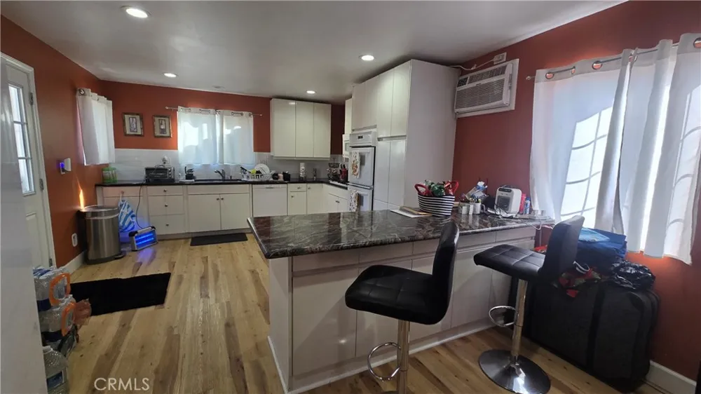 13012 Proctor La Puente, CA 91746