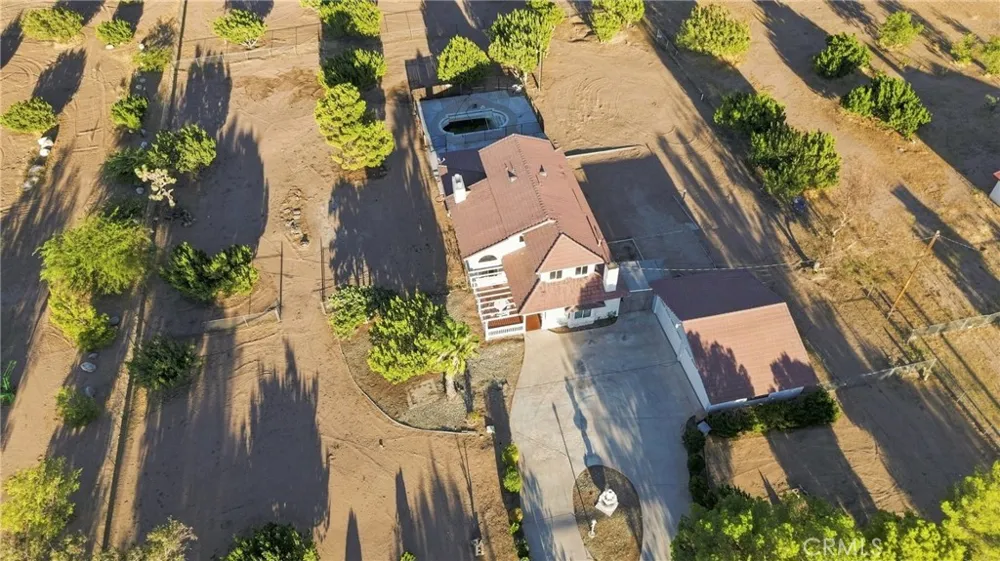 8609 Maple Hesperia, CA 92345