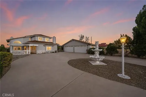 8609 Maple