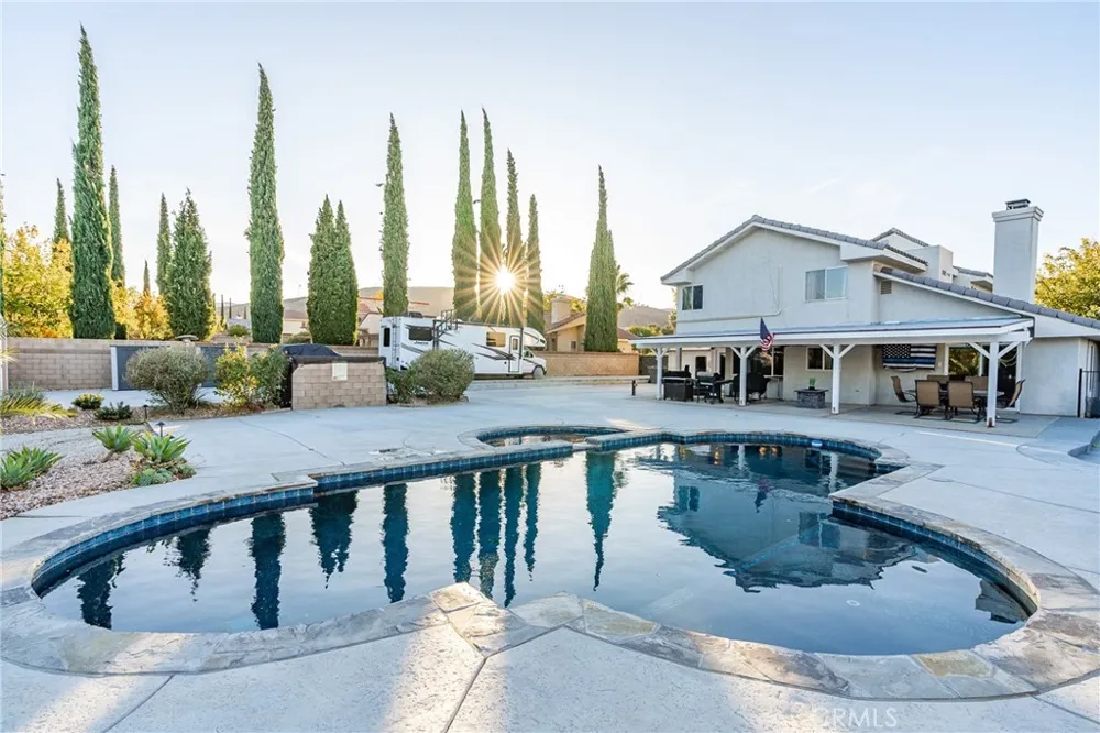 41056 Ridgegate Palmdale, CA 93551