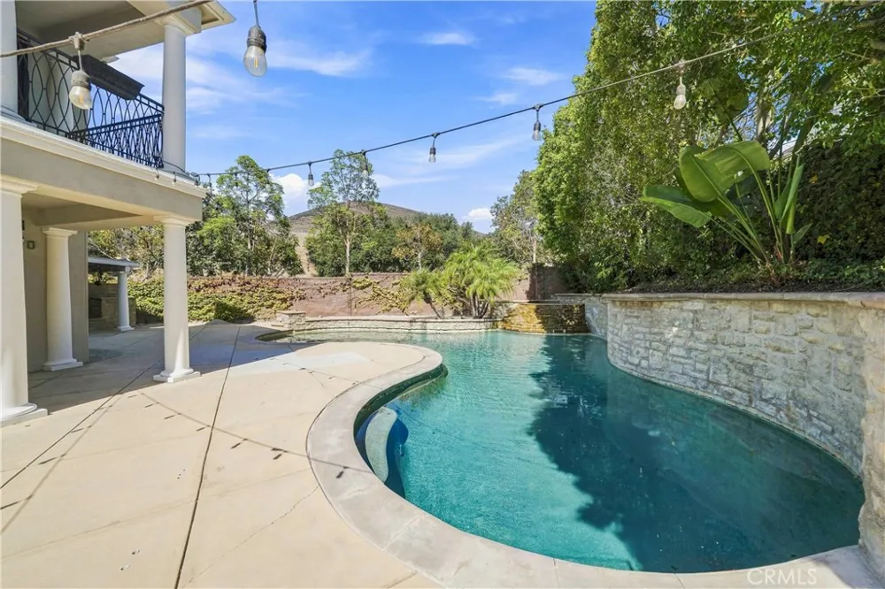 1 Illuminata Ladera Ranch, CA 92694
