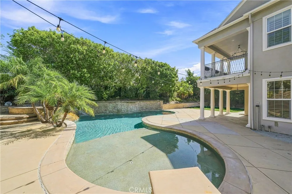1 Illuminata Ladera Ranch, CA 92694