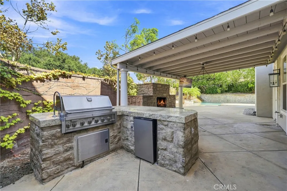 1 Illuminata Ladera Ranch, CA 92694