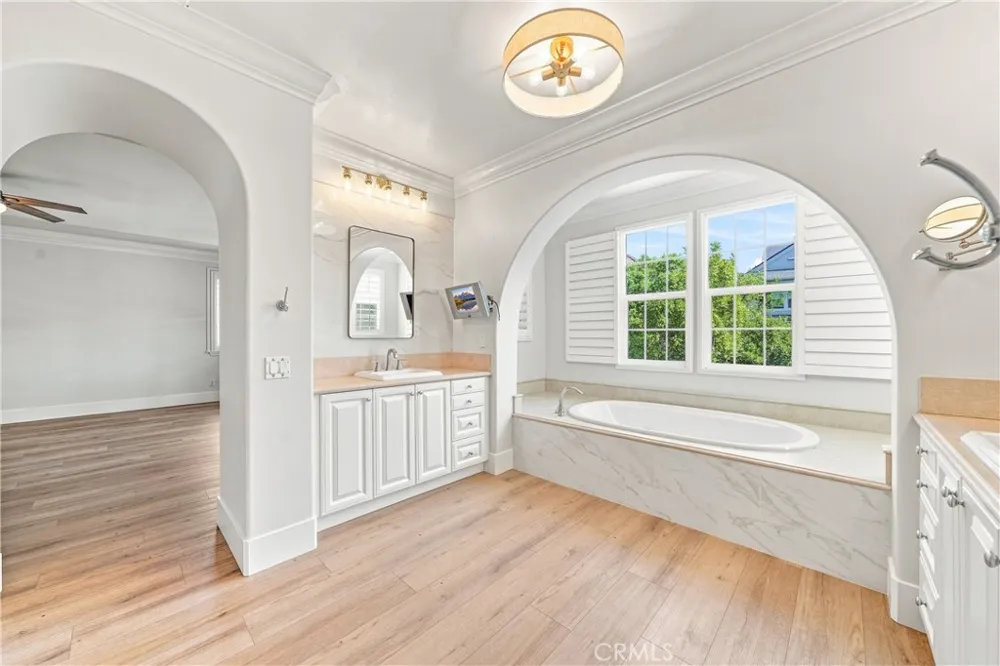 1 Illuminata Ladera Ranch, CA 92694