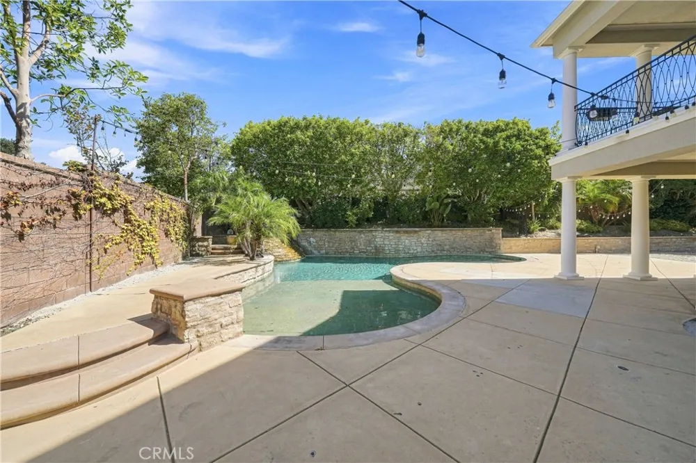 1 Illuminata Ladera Ranch, CA 92694
