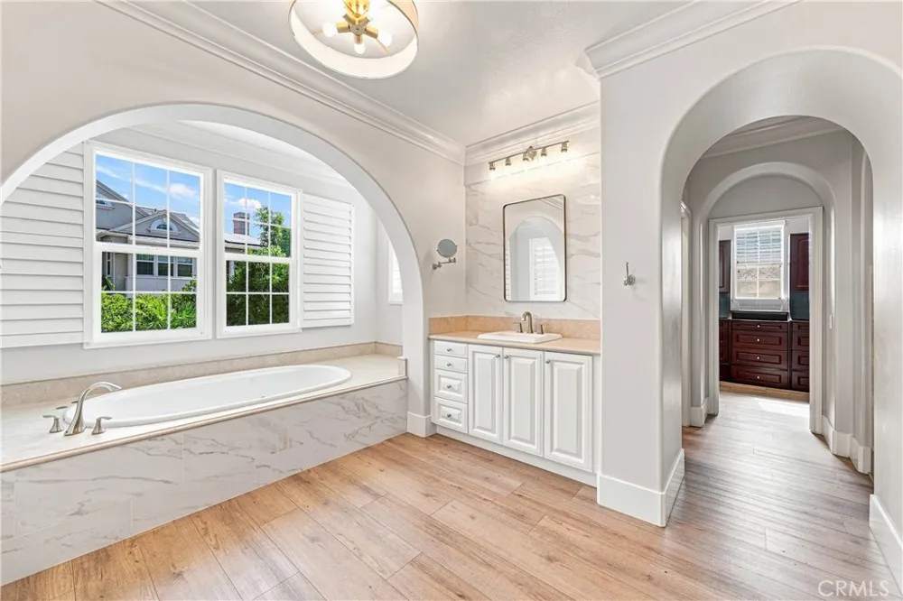 1 Illuminata Ladera Ranch, CA 92694