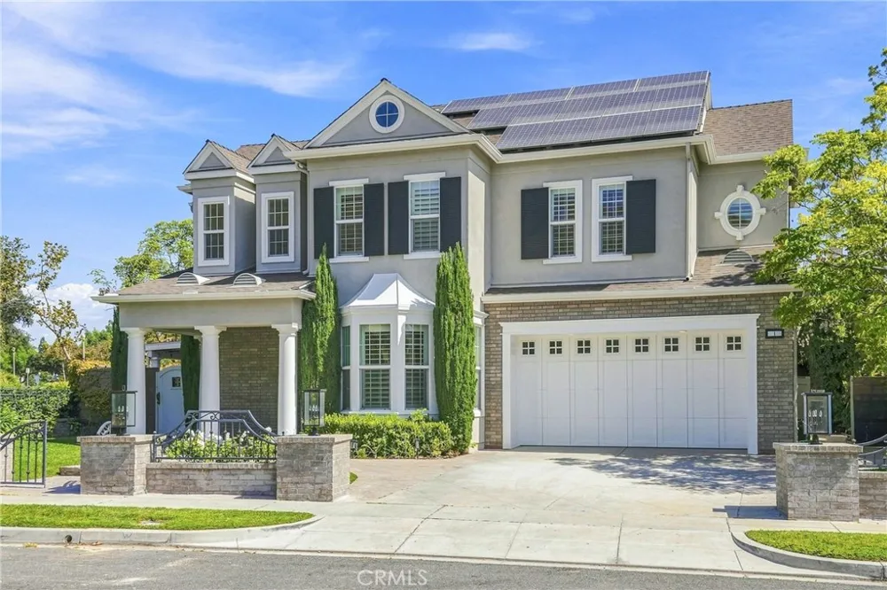 1 Illuminata Ladera Ranch, CA 92694