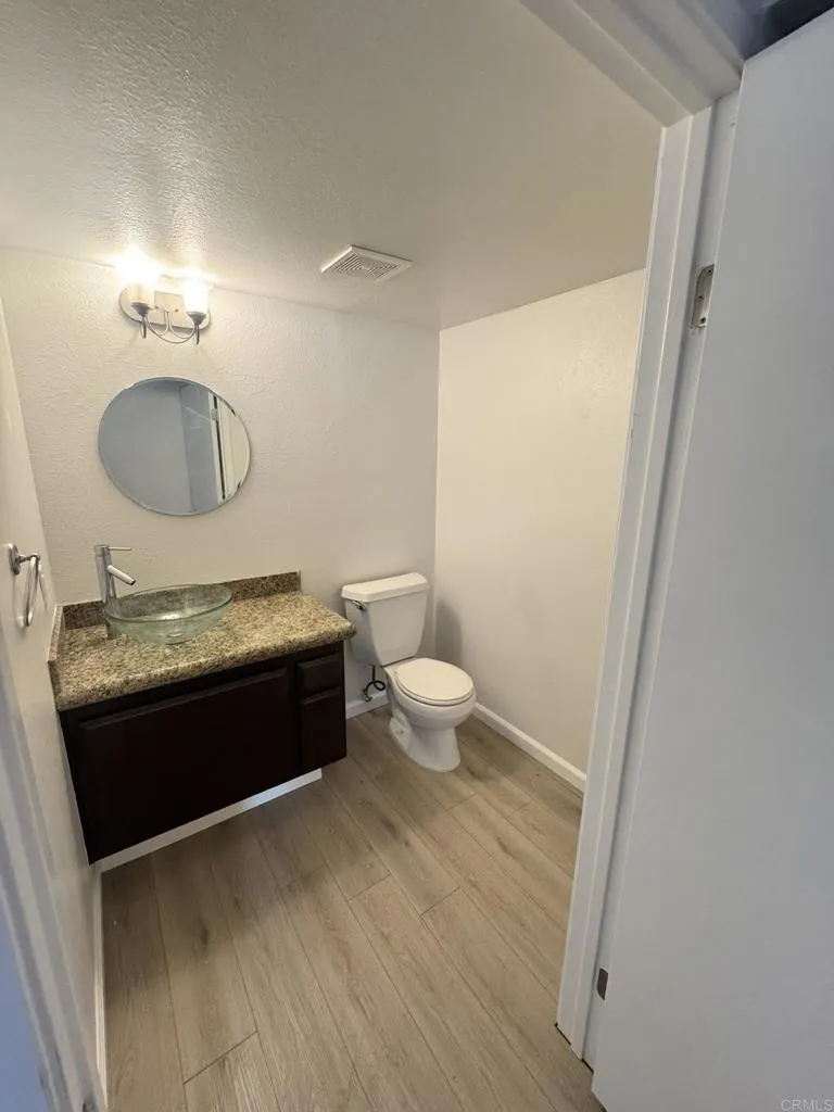 3324 Caminito Eastbluff #160 La Jolla, CA 92037