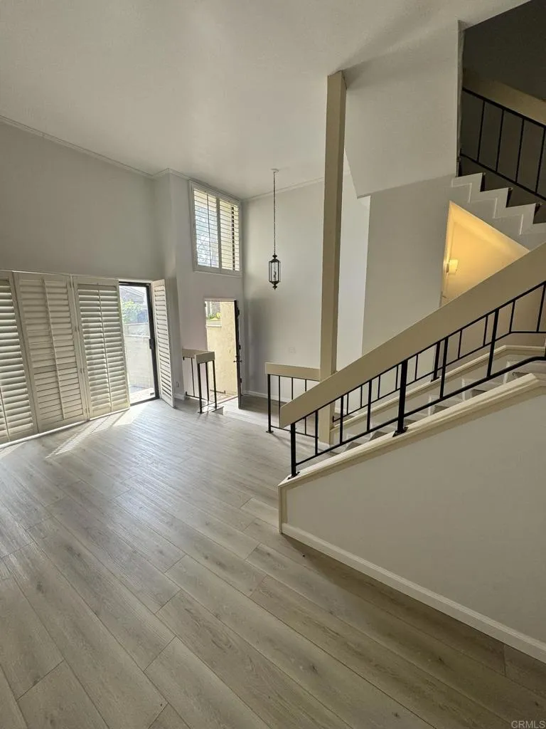 3324 Caminito Eastbluff #160 La Jolla, CA 92037