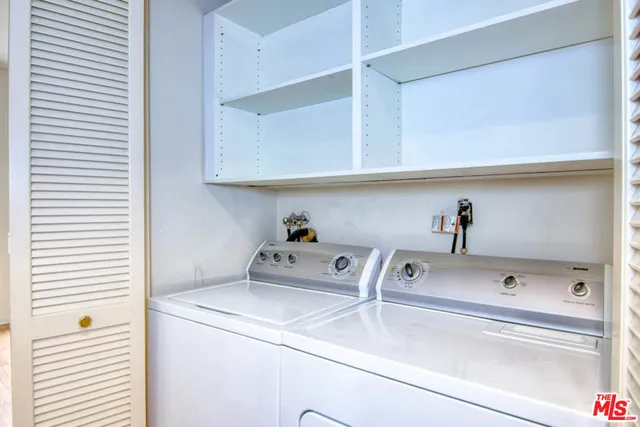 235 S TOWER DRIVE #102 Beverly Hills, CA 90211