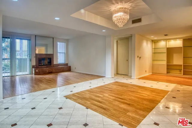 235 S TOWER DRIVE #102 Beverly Hills, CA 90211