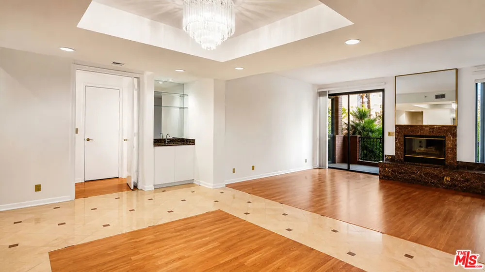 235 S TOWER DRIVE #102 Beverly Hills, CA 90211