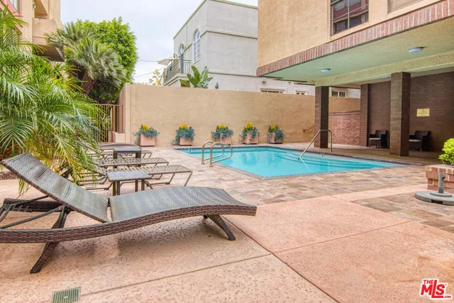 235 S TOWER DRIVE #102 Beverly Hills, CA 90211