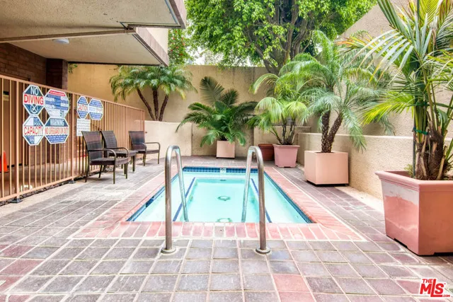235 S TOWER DRIVE #102 Beverly Hills, CA 90211