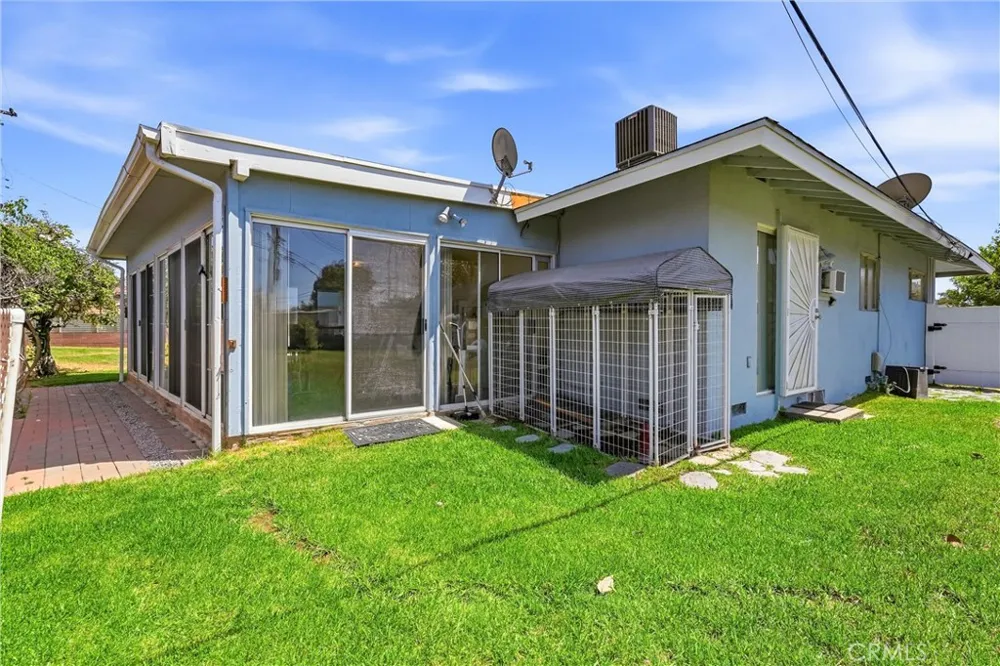 15303 Bluefield Ave La Mirada, CA 90638