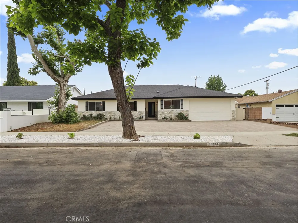 18724 Frankfort Street Northridge, CA 91324
