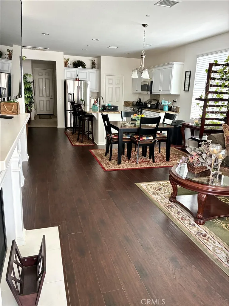 245 Box Springs Trail Beaumont, CA 92223