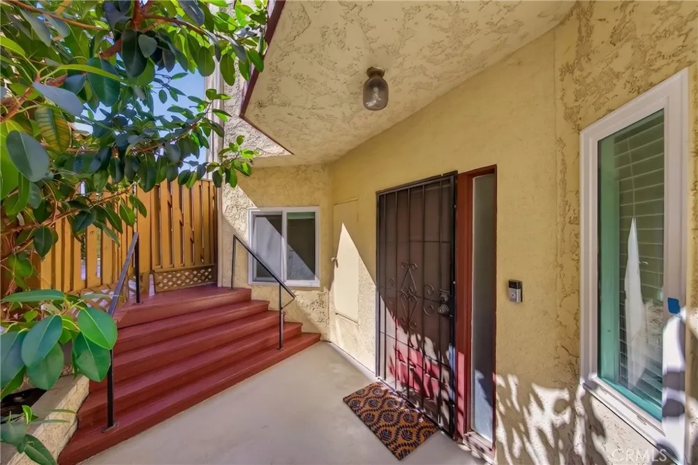 1026 S Marengo Ave. #2 Alhambra, CA 91803