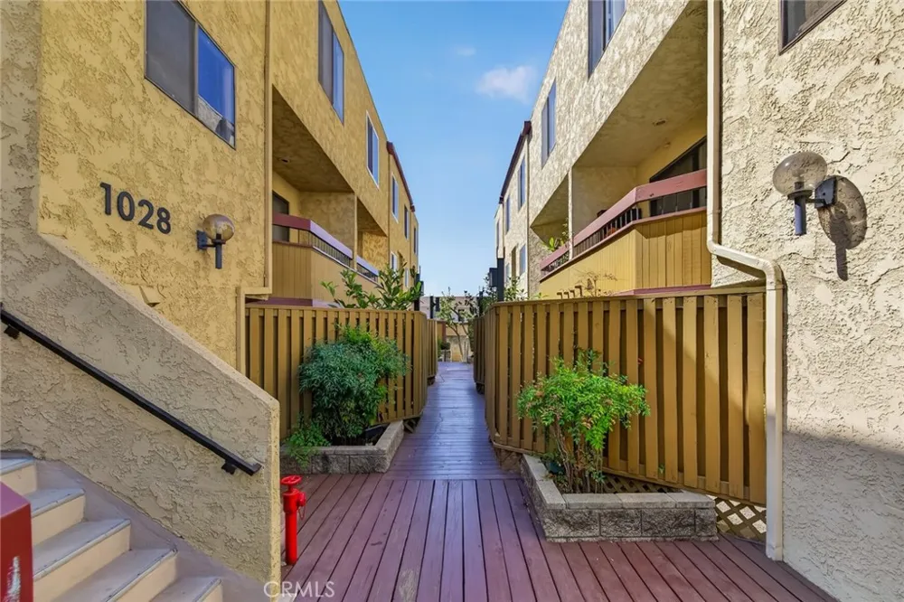 1026 S Marengo Ave. #2 Alhambra, CA 91803