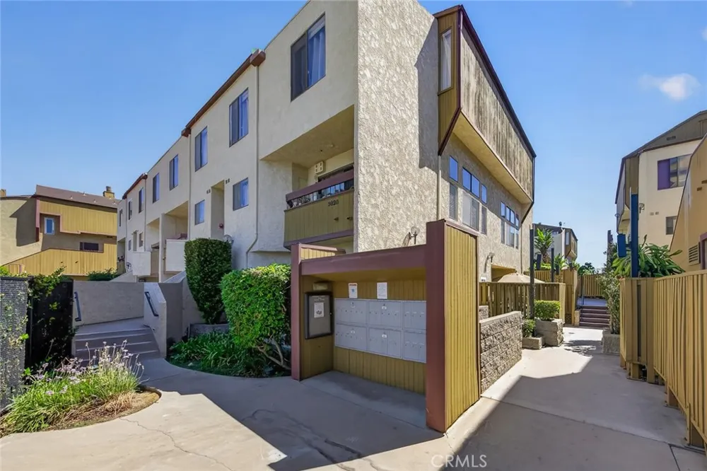 1026 S Marengo Ave. #2 Alhambra, CA 91803