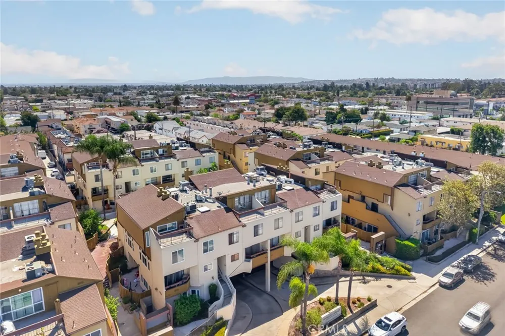 1026 S Marengo Ave. #2 Alhambra, CA 91803