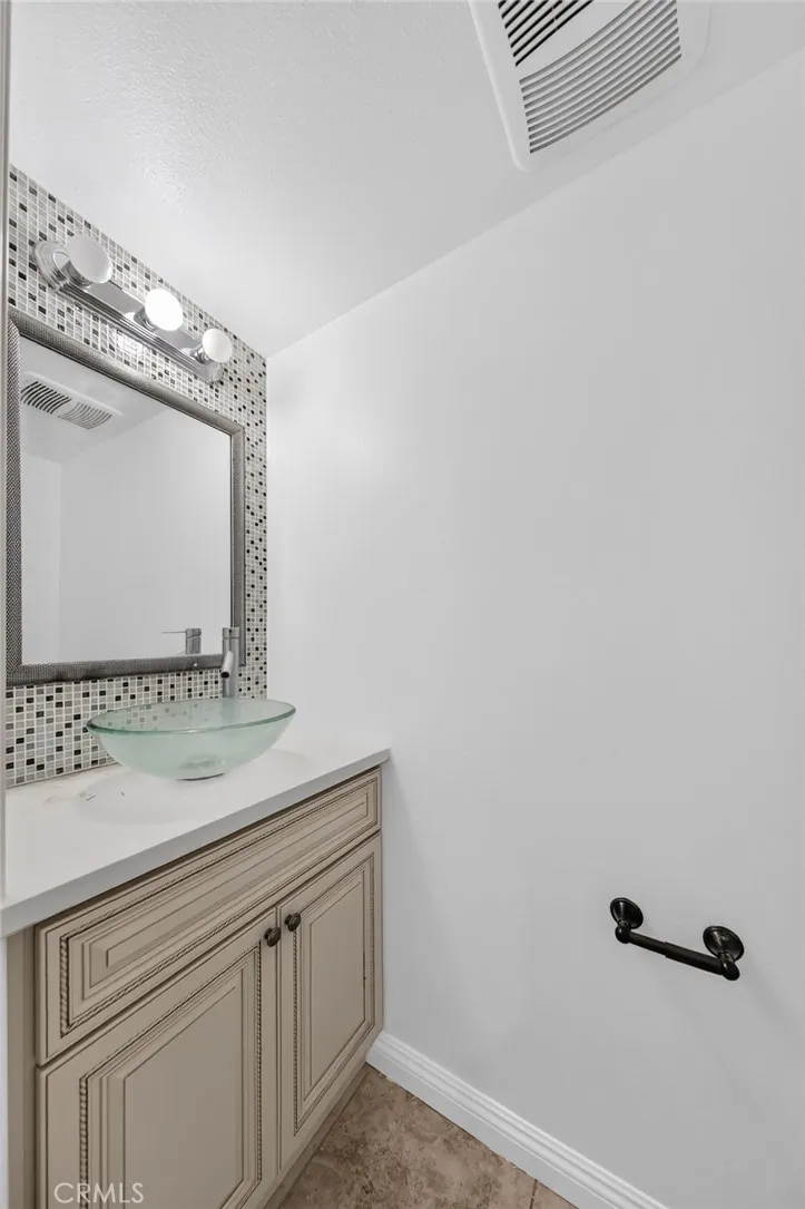 1026 S Marengo Ave. #2 Alhambra, CA 91803
