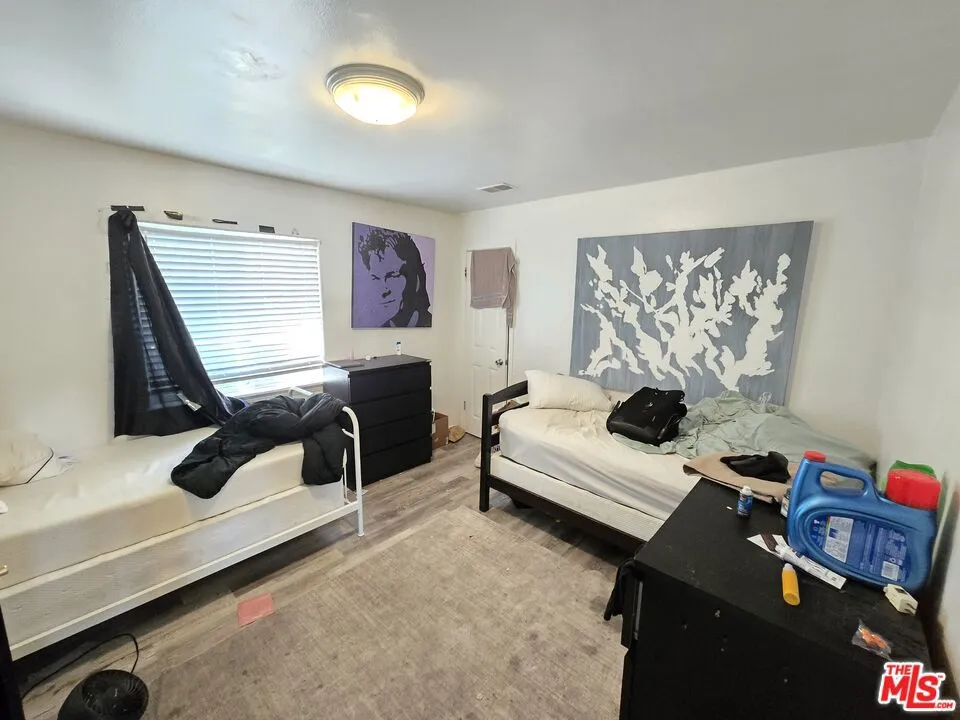 10420 Palms Boulevard Los Angeles, CA 90034