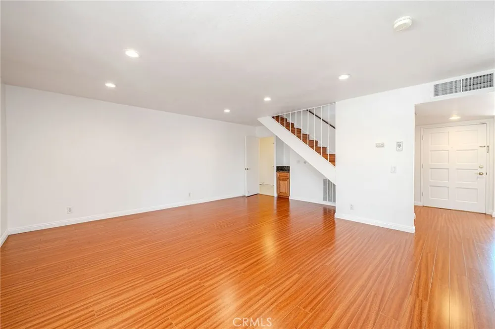 8175 Mammoth Buena Park, CA 90621