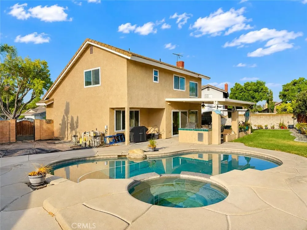 13842 Dartmouth Court Chino, CA 91710