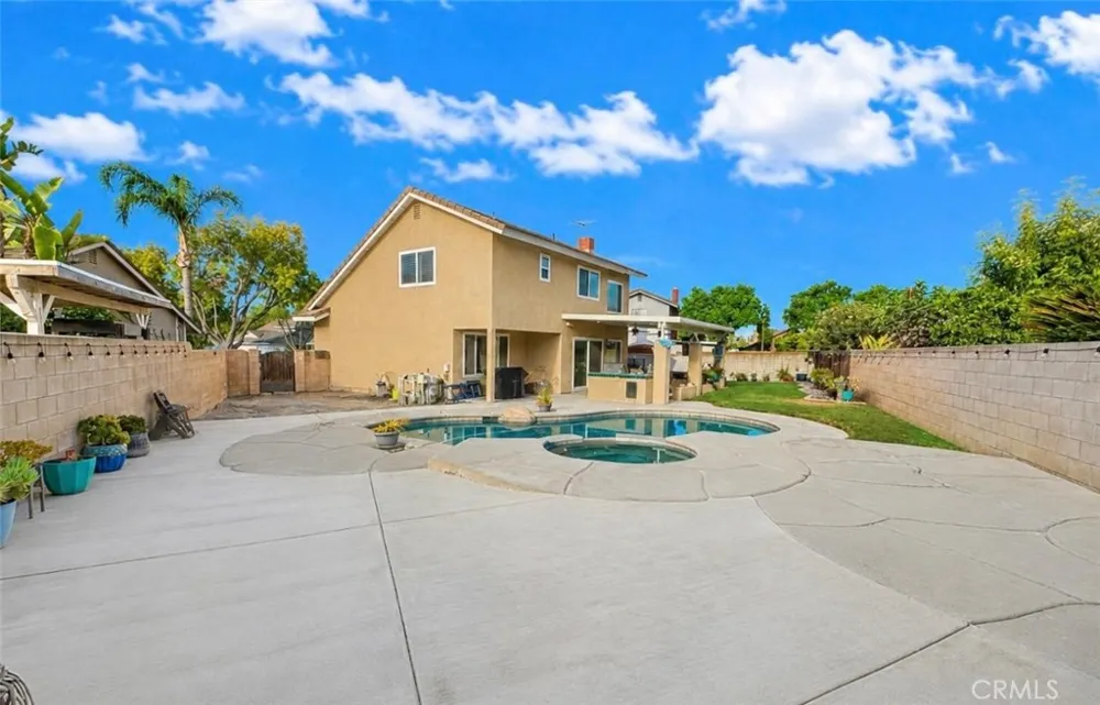 13842 Dartmouth Court Chino, CA 91710