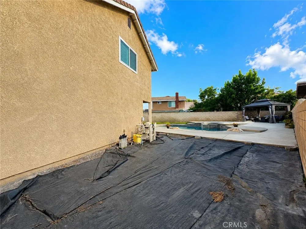 13842 Dartmouth Court Chino, CA 91710