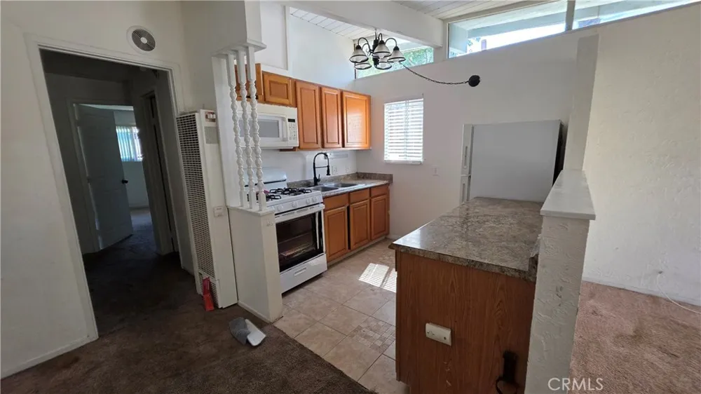 808 Maria Spring Valley, CA 91977