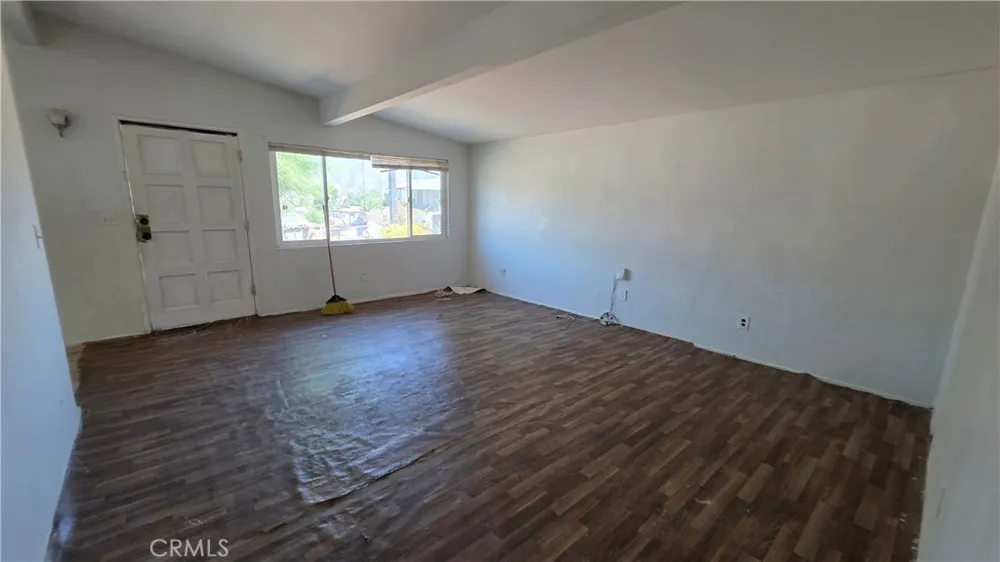 808 Maria Spring Valley, CA 91977